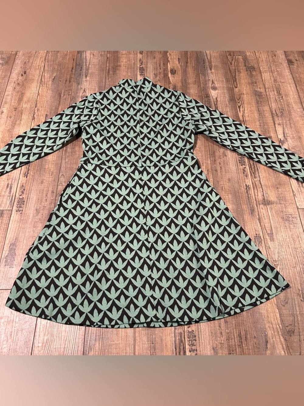 Boden Green High Neck Jacquard Knit Dress With Petal Print - Size 6R US/10R UK - Picture 2 of 8